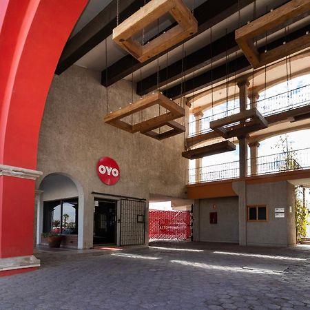 Oyo Hotel Real Del Sur, Estadio Чіуауа Екстер'єр фото