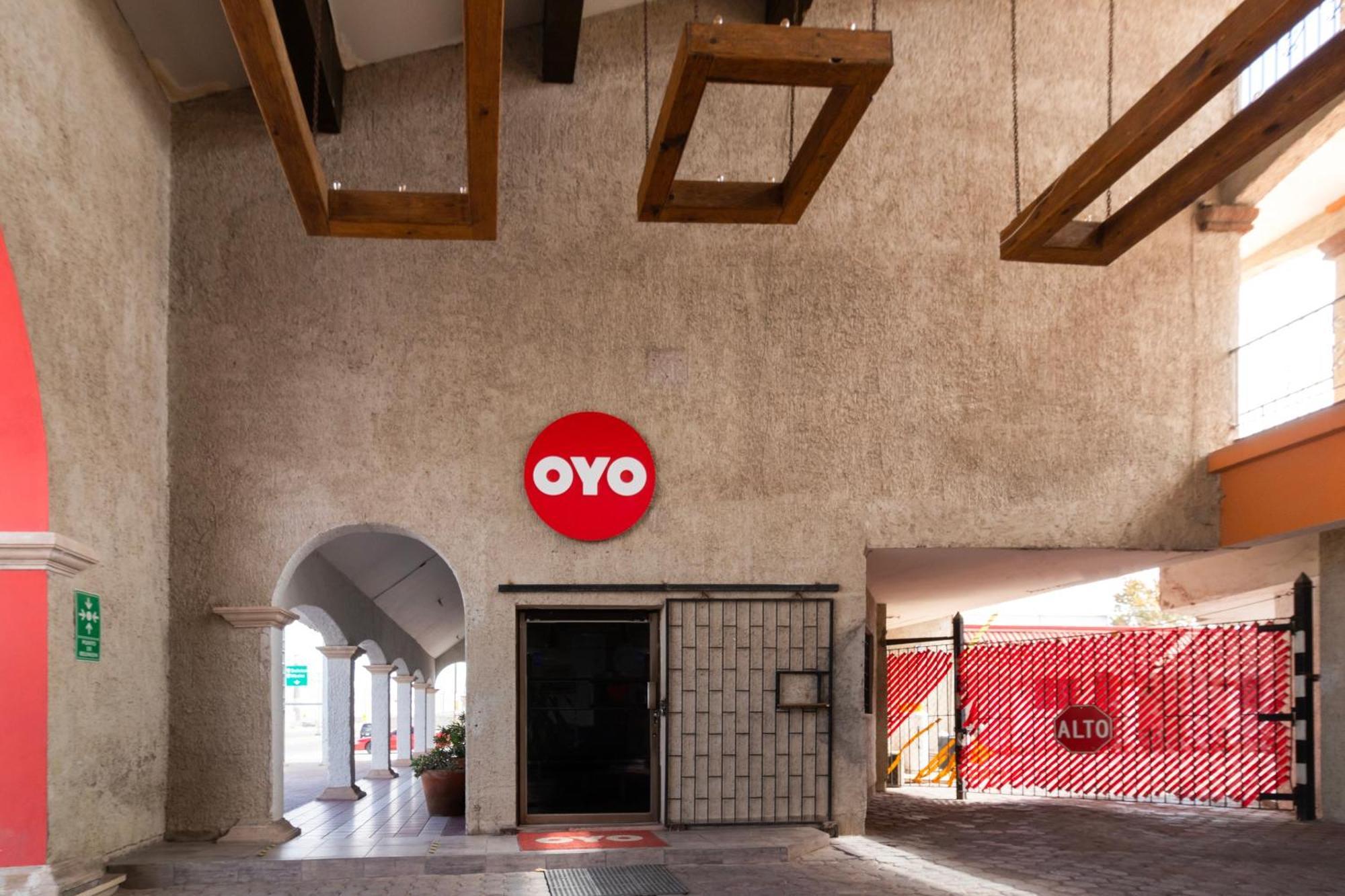 Oyo Hotel Real Del Sur, Estadio Чіуауа Екстер'єр фото